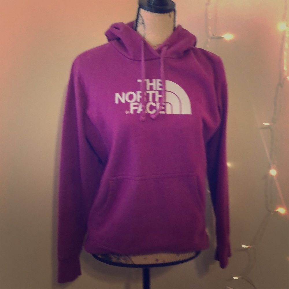 North Face Women’s Hoodie Sweatshirt